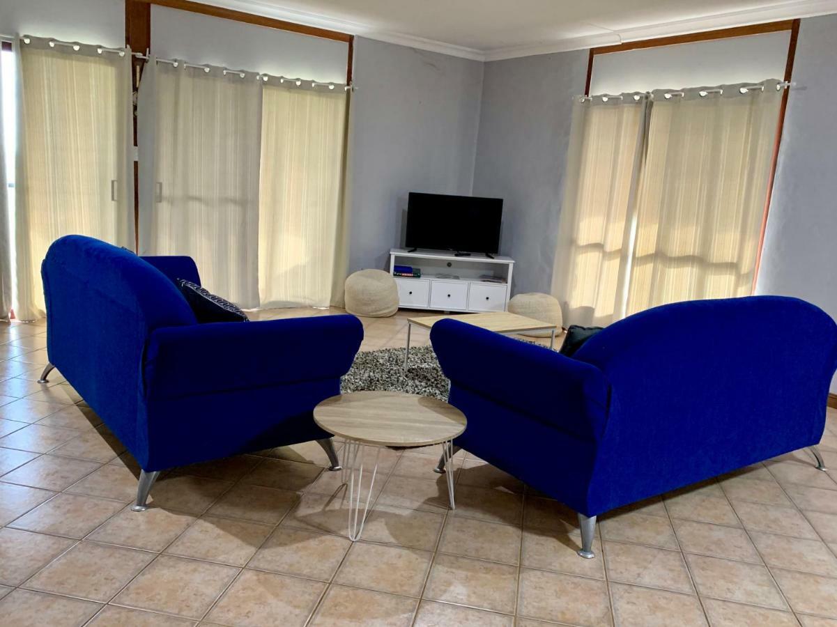 Bee'S Place - 3 Bedroom Home On 10 Acres Of Land With Distant Ocean Views Emu Bay Extérieur photo